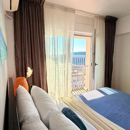Apartman Elegant 2br - Walk To Old Town & Parliament *