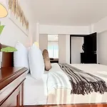 Elegant 2br - Walk To Old Town & Parliament Bukarest